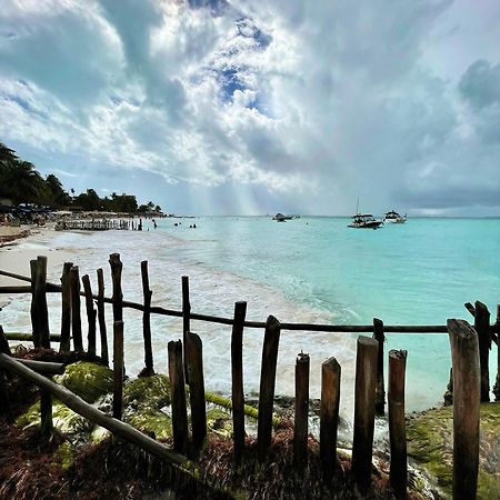 Isla Bonita - Isla Mujeres Centro Apartment Ngoại thất bức ảnh