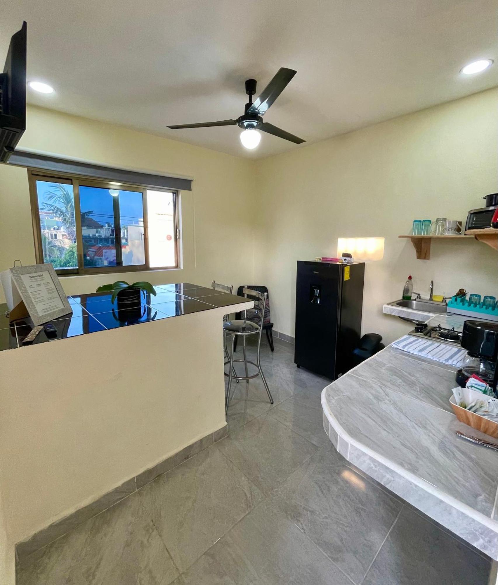 Isla Bonita - Isla Mujeres Centro Apartment Ngoại thất bức ảnh