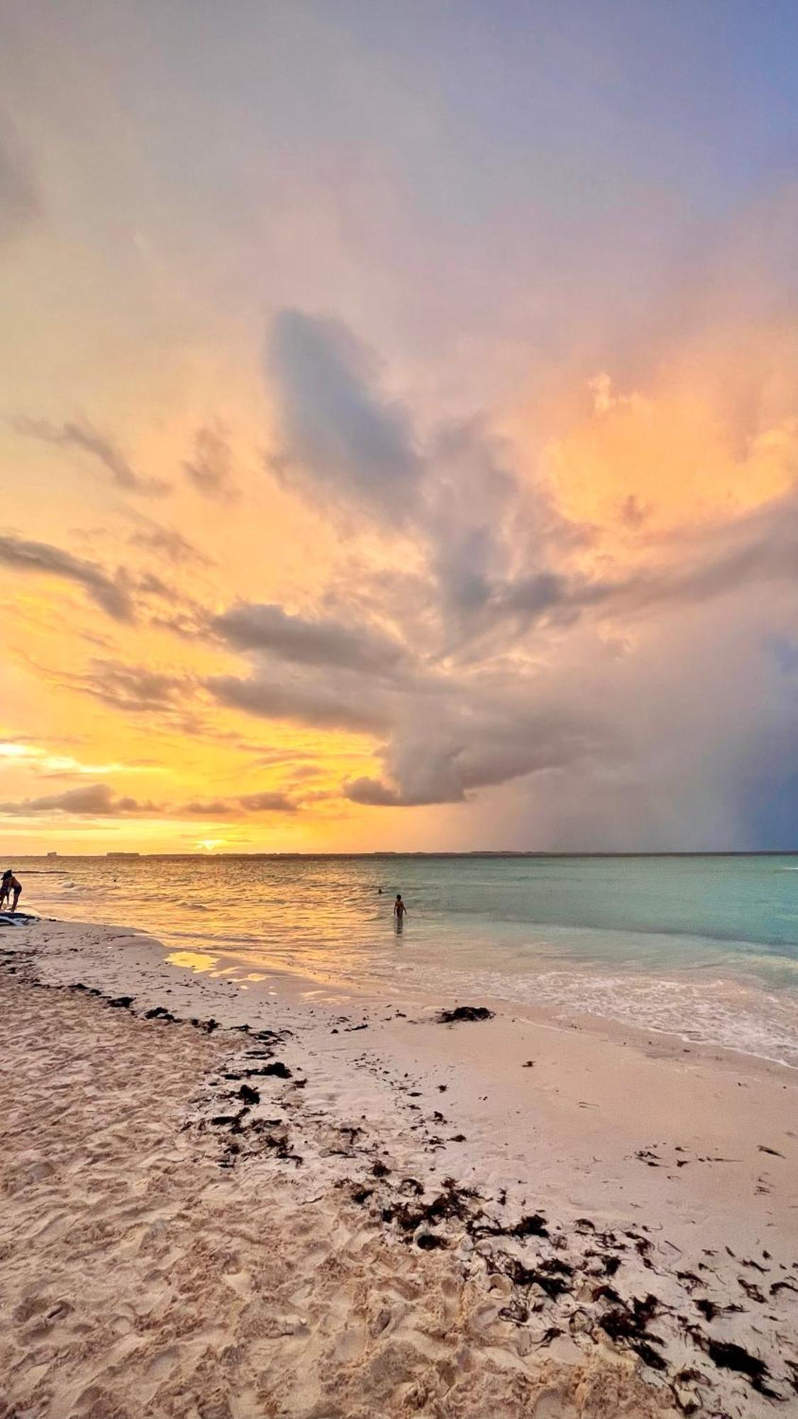Isla Bonita - Isla Mujeres Centro Apartment Ngoại thất bức ảnh